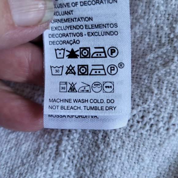 Levi's Ladies Pink Striped Knit Top, sz L (more like a Medium!) - Picture 6 of 6